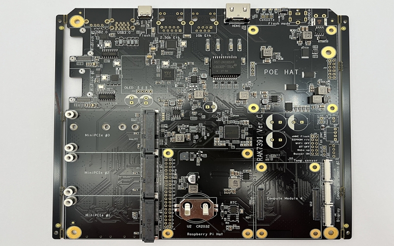 SMT贴片加工手工点胶和自动点胶的区别及PCBA加工品质升级的关键抉择？